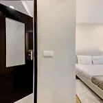 Apartment Station 54